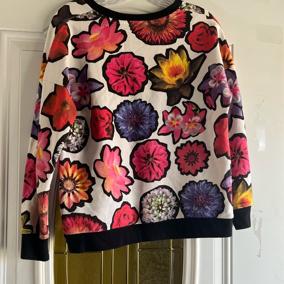 Zara women’s floral print sweatshirt size small - Picture 3 of 6